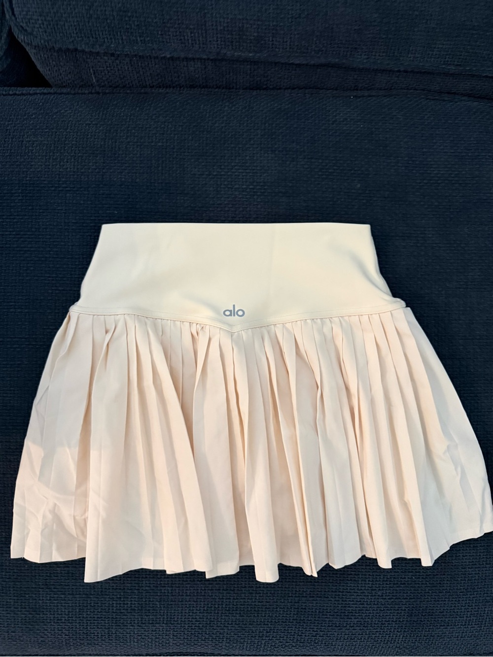 ALO Yoga Pleated Skater Skirt - butter yellow